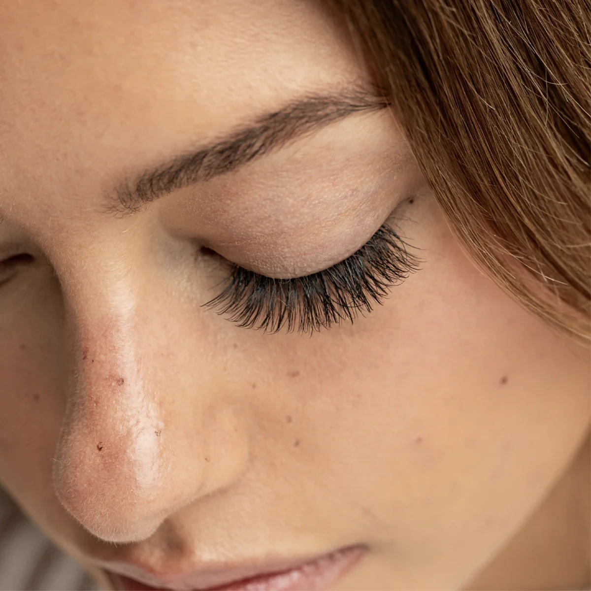 Pro Seal Lash Sealer - Image 4